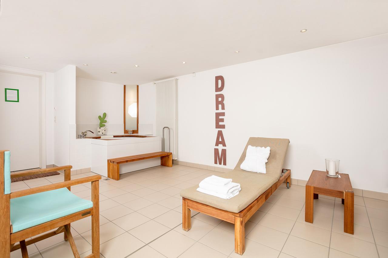 H.W.S. Hotel Der Wilde Schwan Sagard Exterior foto