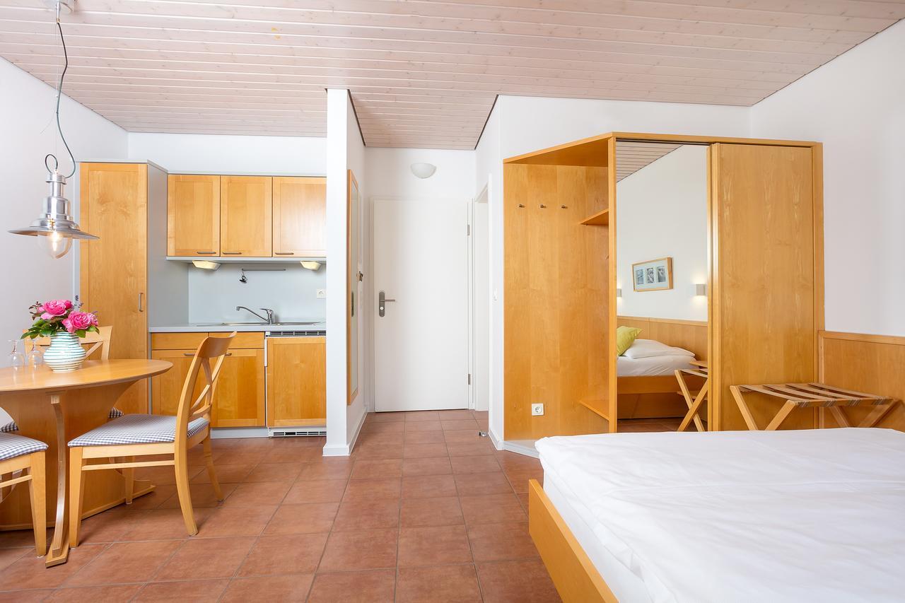 H.W.S. Hotel Der Wilde Schwan Sagard Exterior foto